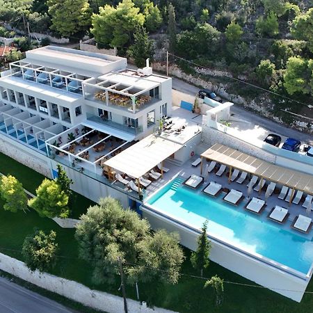 Myzith Luxury Suites Keri Bagian luar foto