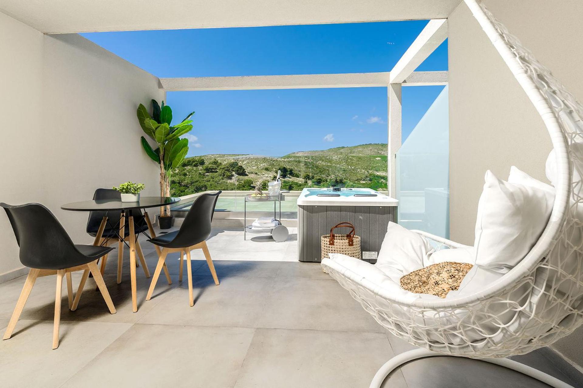 Myzith Luxury Suites Keri Bagian luar foto